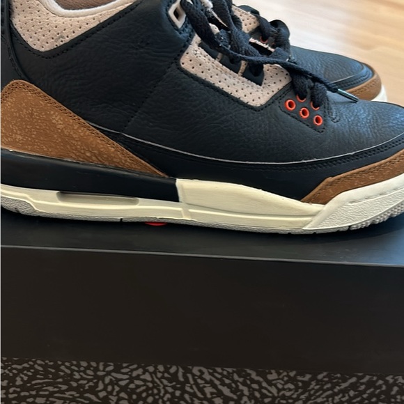 Youth Jordan 3 Retro Mid Desert Elephant - Picture 3 of 6
